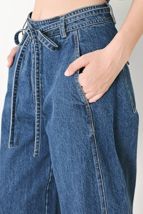 blue-honey-oversize-denim-pants-flying-tomato-sophias-style-2