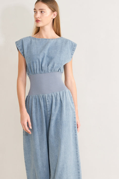 running-in-denim-jumpsuit-sophias-style-2