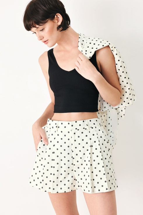 champagne-dots-woven-shorts-flying-tomato-sophias-style-3