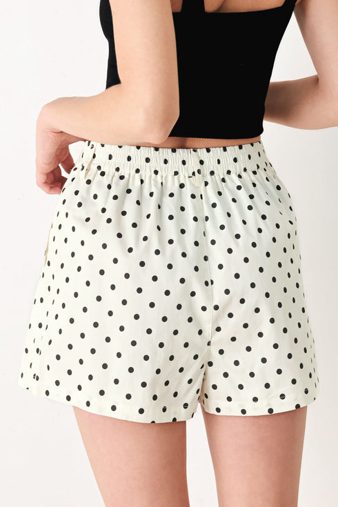 champagne-dots-woven-shorts-flying-tomato-sophias-style-2