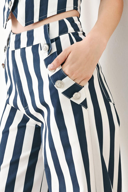 navy-blossom-woven-pants-flying-tomato-sophias-style-2