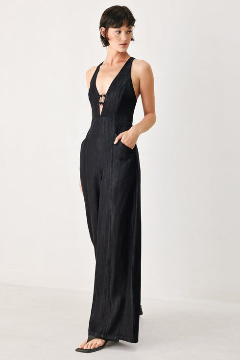 noir-coas-woven-jumpsuit-flying-tomato-sophias-style-7