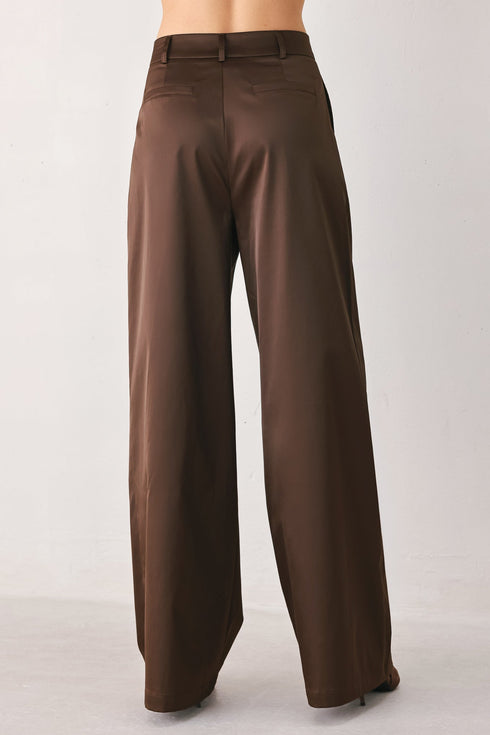 parchment-relaxed-fit-woven-pants-sophias-style-7
