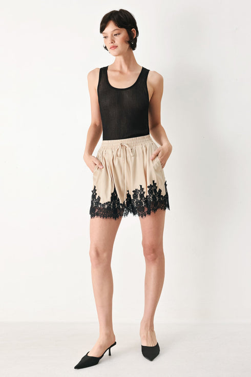 rodeo-romance-woven-shorts-flying-tomato-sophias-style-3