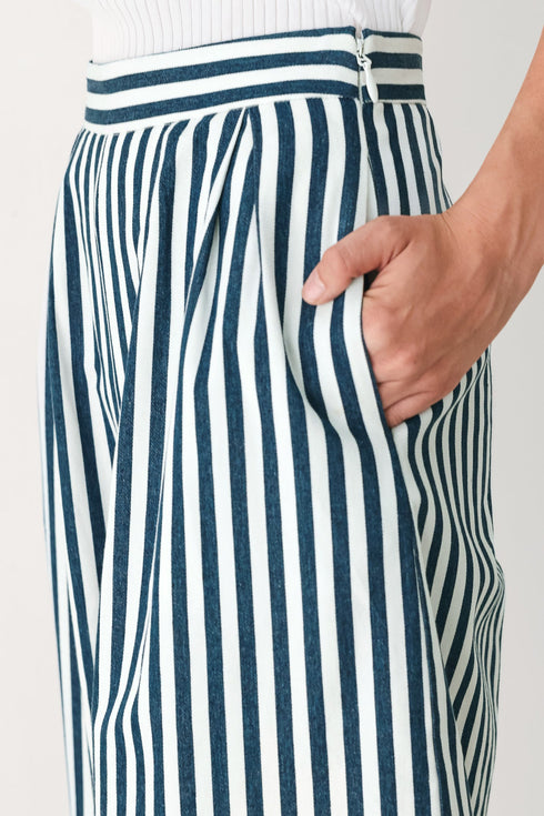 portside-stripe-woven-wide-leg-pants-flying-tomato-sophias-style-3