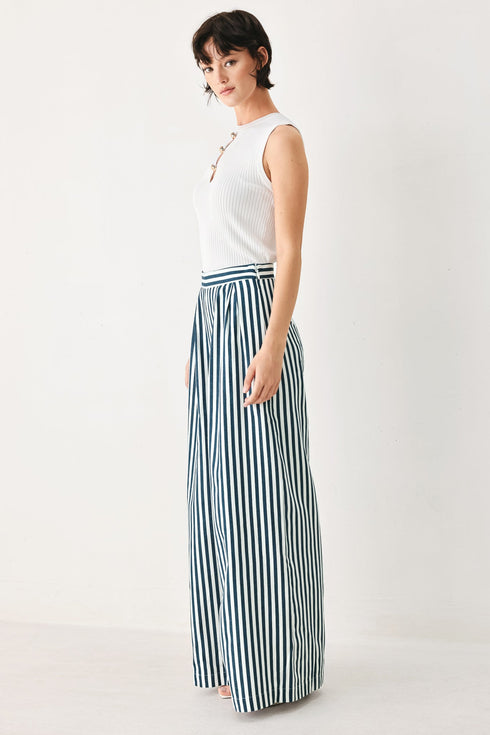 portside-stripe-woven-wide-leg-pants-flying-tomato-sophias-style-4