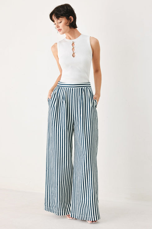 portside-stripe-woven-wide-leg-pants-flying-tomato-sophias-style-2