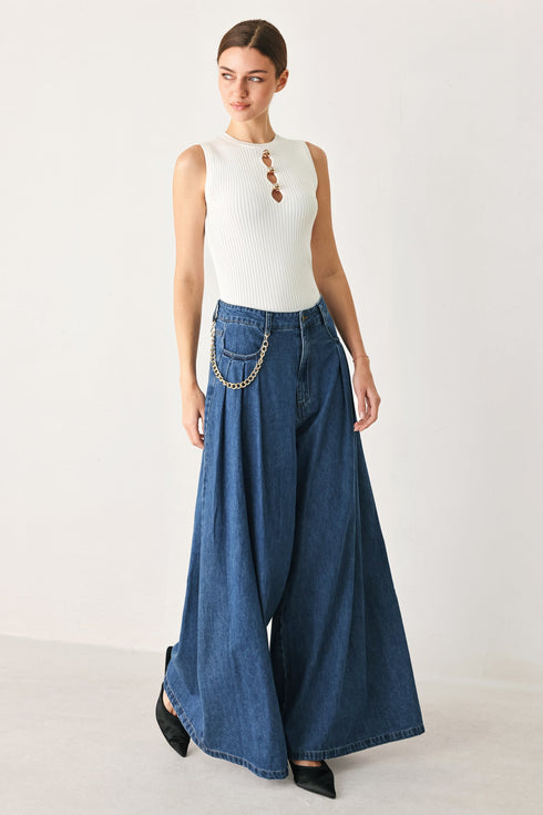 statement-blue-wide-leg-denim-pants-flying-tomato-sophias-style-5