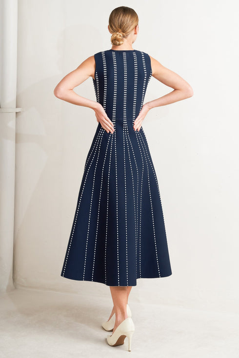 perfectly-poised-jacquard-sweater-midi-dress-flying-tomato-Sophia's Style-16