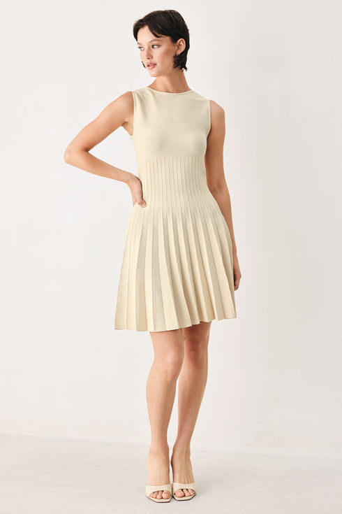 the-weekend-estate-sweater-knit-mini-dress-sophias-style-11