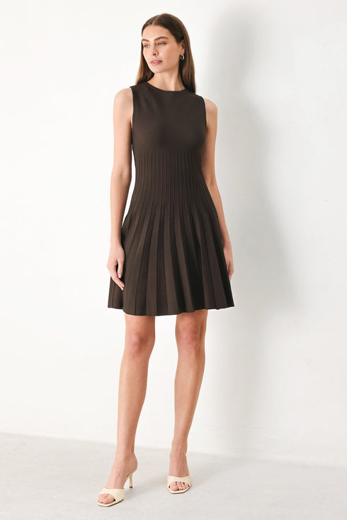 everyday-luxe-sweater-knit-mini-dress-sophias-style-5
