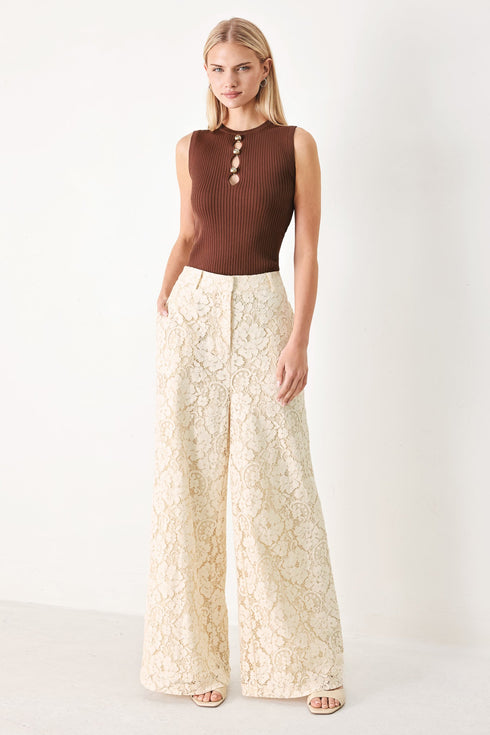 loving-this-look-sweater-knit-top-sophias-style-7