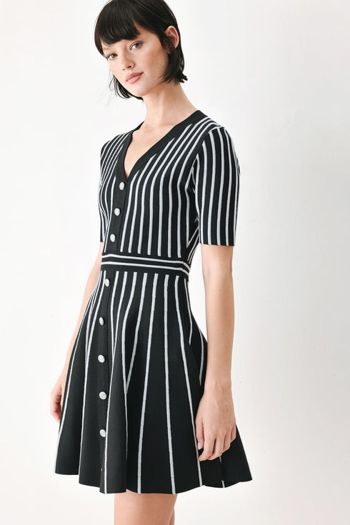 black-parlor-melody-sweater-mini-dress-flying-tomato-sophias-style-3