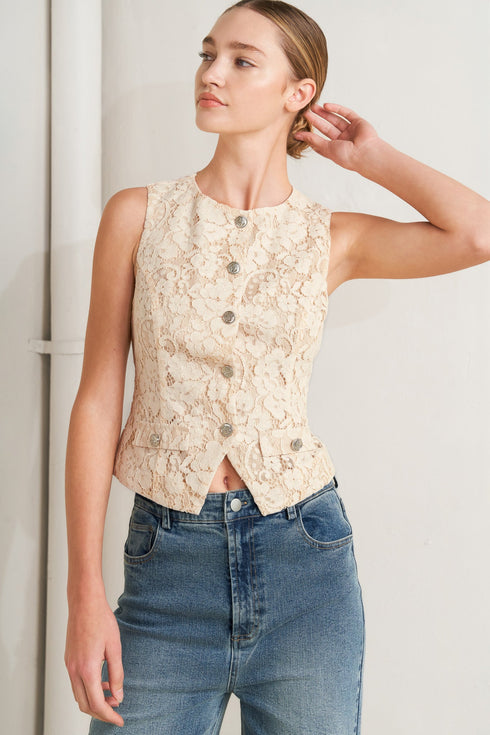 sweet-but-strong-woven-vest-flying-tomato-Sophia's Style-11