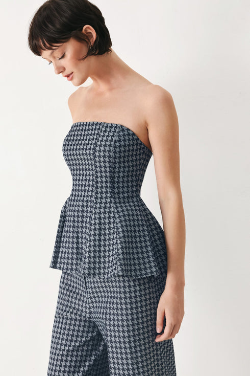 noir-society-woven-tube-top-flying-tomato-sophias-style-4