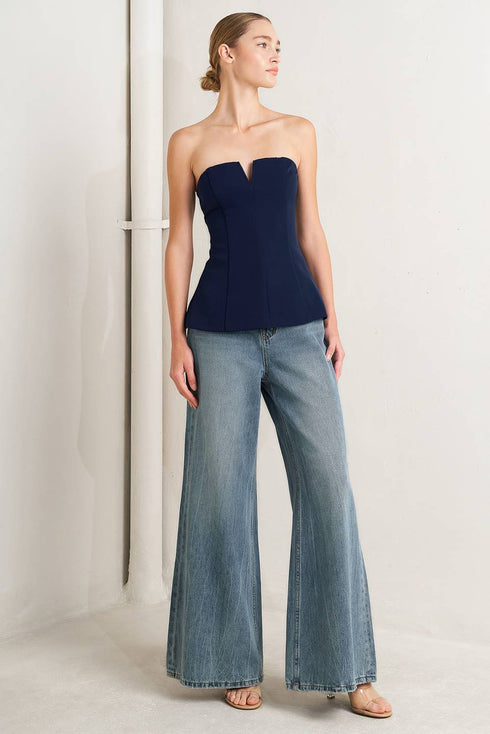 noir-contour-woven-top-sophias-style-10