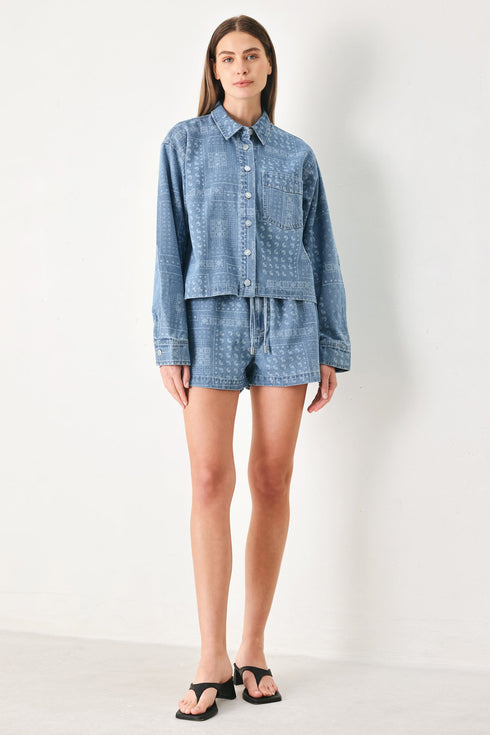 vintage-bandana-denim-shorts-sophias-style-5