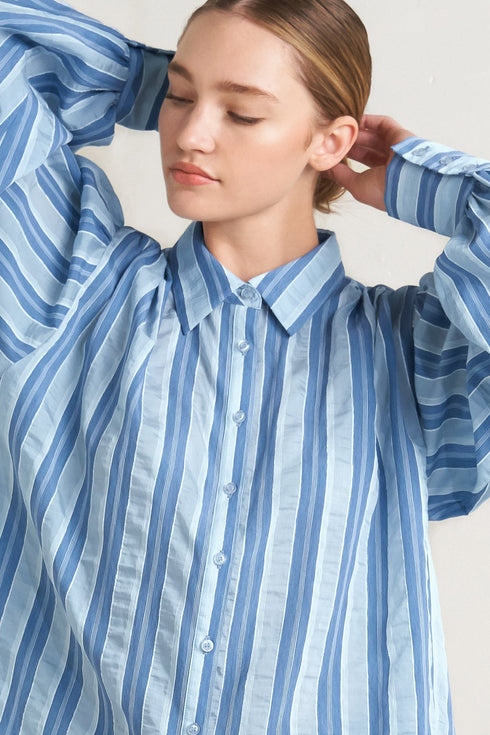 polished-day-woven-top-flying-tomato-Sophia's StyleTOPS-1
