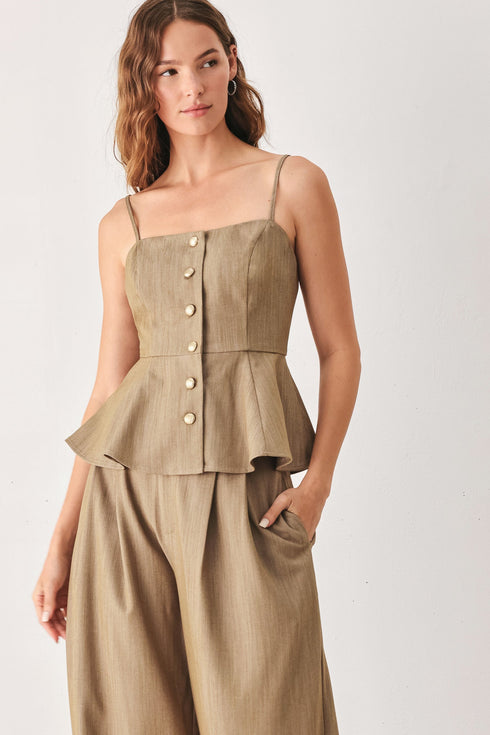 stonewash-relaxed-woven-top-sophias-style-3