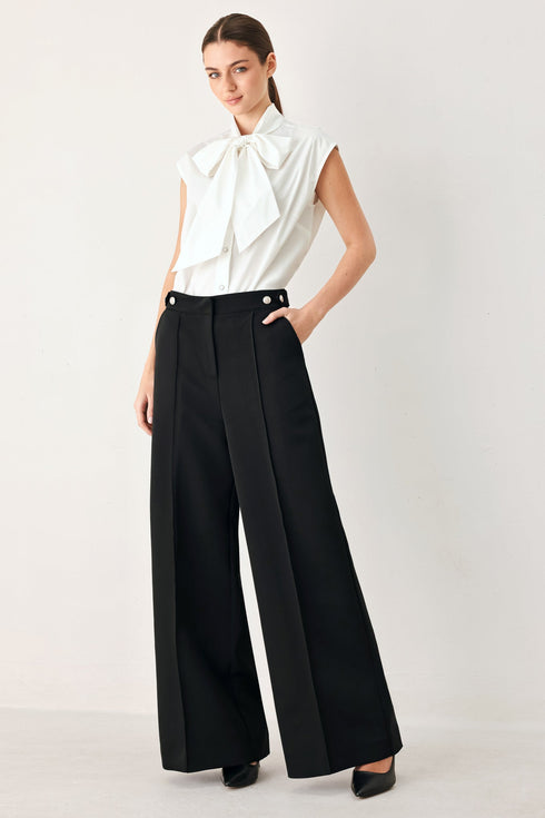 modern-statement-bow-woven-top-sophias-style-11