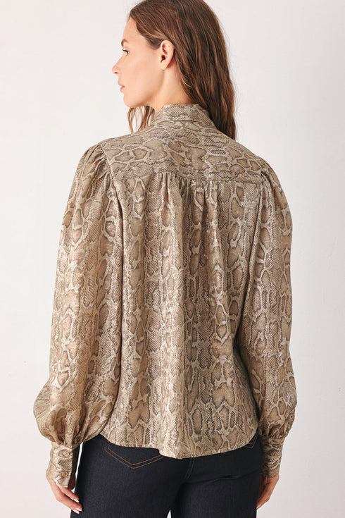 serpentine-taupe-snakeskin-woven-top-sophias-style-7