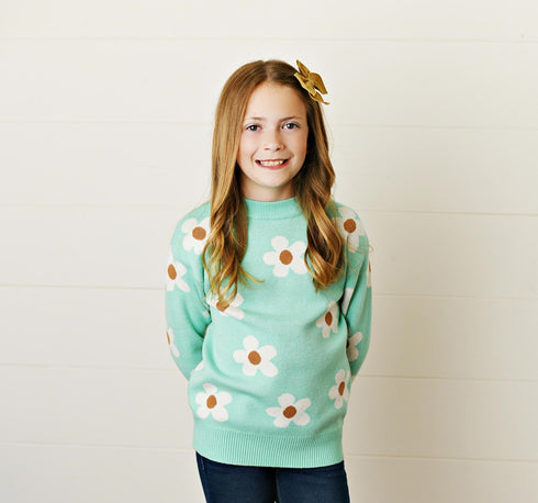 flower-sweater-oopsie-daisy-sophias-style-3