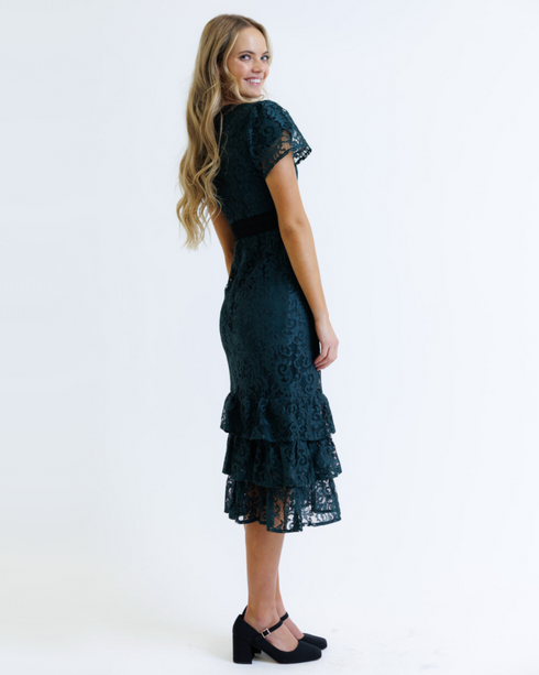 front-row-dress-downeast-sophias-style-3