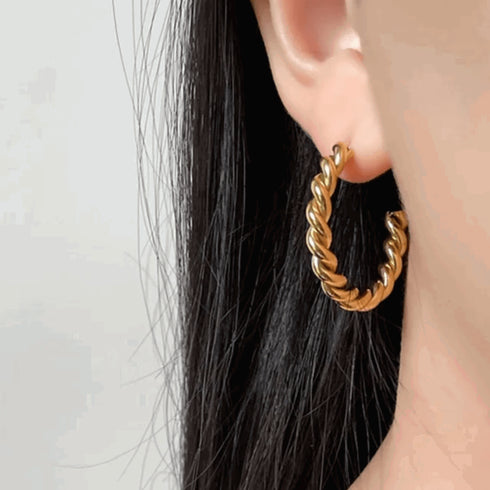 rope-hoop-earrings-perfect-for-any-occasion-Sophia's Style-7