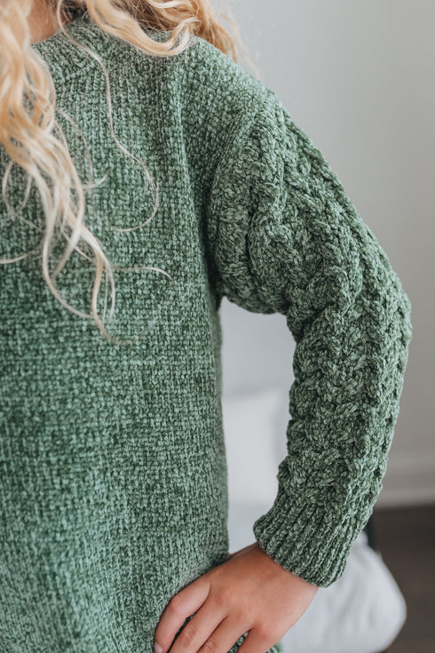 green-chenille-nutcracker-bell-pant-set-oopsie-daisy-sophias-style-4