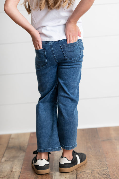 wide-leg-denim-jeans-oopsie-daisy-sophias-style-7
