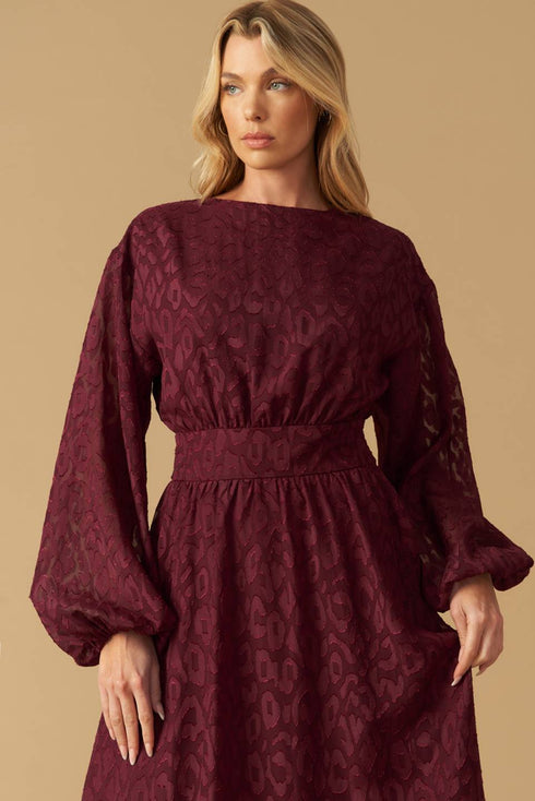 too-good-to-be-true-woven-midi-dress-1 Flying Tomato-Sophia's Style-5