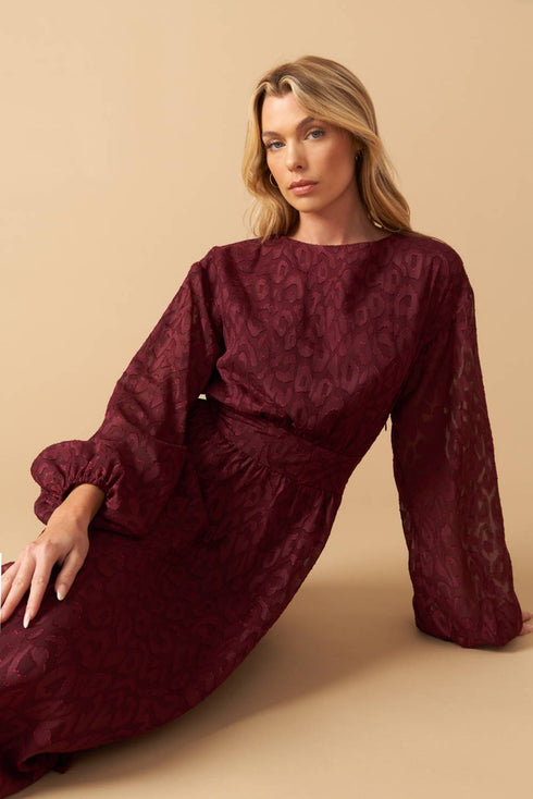 too-good-to-be-true-woven-midi-dress-1 Flying Tomato-Sophia's Style-6