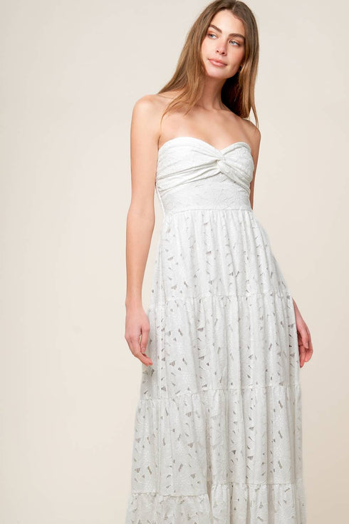 wishing-well-white-woven-lace-maxi-dress Flying Tomato-Sophia's Style-4