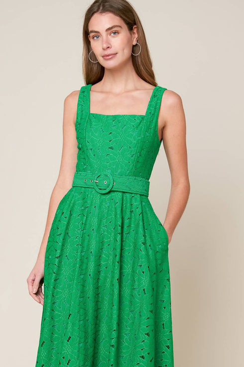 daffodils-daydreams-woven-lace-midi-dress Flying Tomato-Sophia's Style-11