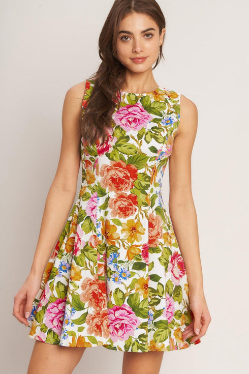 summer-love-flora-woven-mini-dress-flying-tomato-sophias-style-4