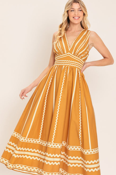 marigold-dream-woven-midi-dress-flying-tomato-sophias-style-7