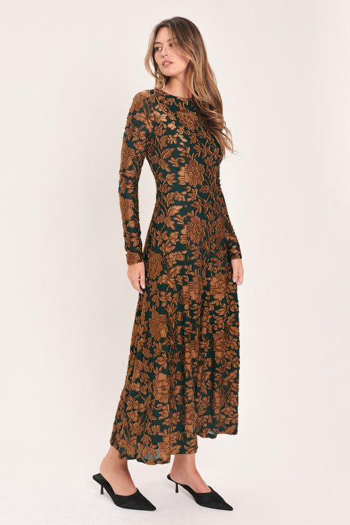 emerald-enchantment-kelly-green-burnout-velvet-maxi-dress-flying-tomato-sophias-style-5
