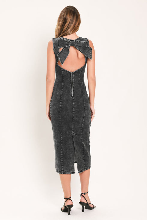 vintage-charcoal-sculpt-denim-midi-sheath-dress-flying-tomato-sophias-style-6