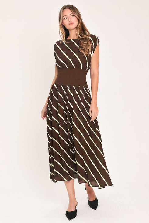 autumn-in-paris-printed-midi-dress-flying-tomato-sophias-style-5