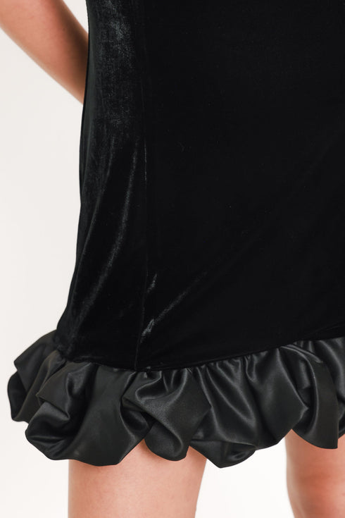 noir-bubble-black-contrast-bubble-hem-mini-dress-flying-tomato-sophias-style-6