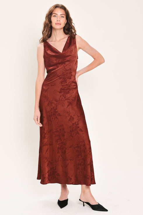 brick-beauty-jacquard-cowl-neck-twist-back-midi-dress-flying-tomato-sophias-styleDRESSES-1