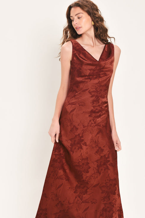 brick-beauty-jacquard-cowl-neck-twist-back-midi-dress-flying-tomato-sophias-style-2
