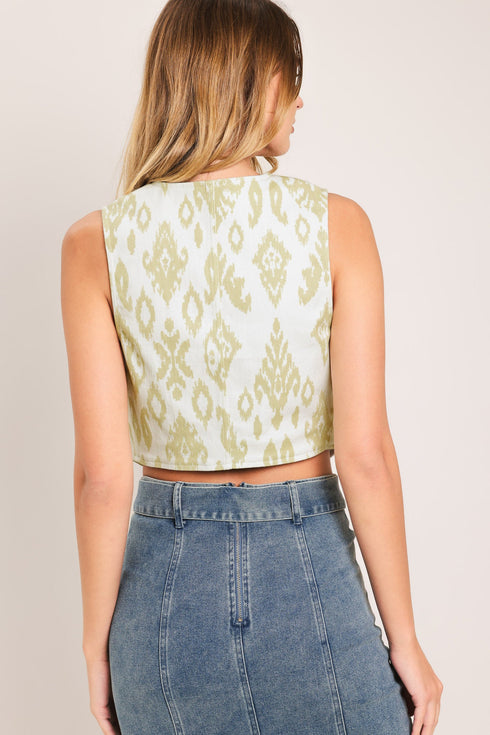 everyday-chic-woven-vest-sophias-style-6