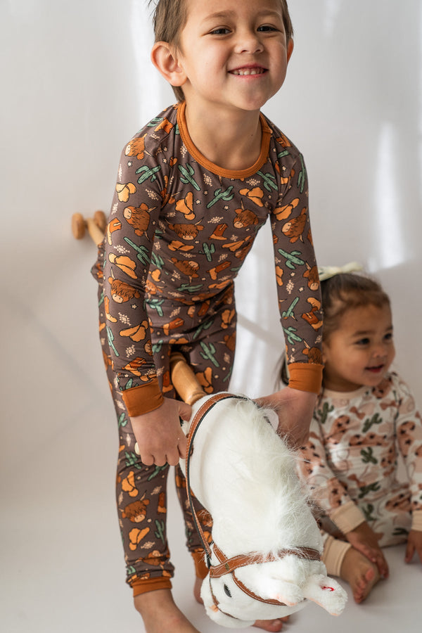 highland-cow-2-piece-jammie-set House-of-henry-Sophia's Style-1