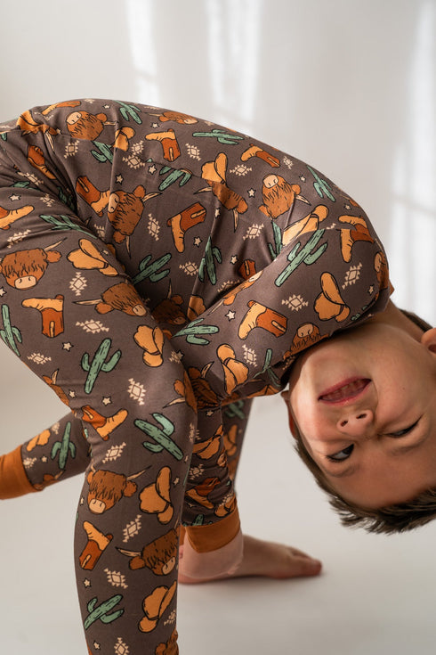 highland-cow-2-piece-jammie-set House-of-henry-Sophia's Style-3