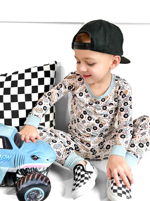 crash-hard-exclusive-dream-set Dream-Big-Little-Co-pajama-baby-blanket