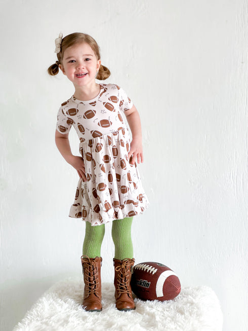 ready-set-hut-dream-ruffle-dress Dream-Big-Little-Co-pajama-baby-blanket