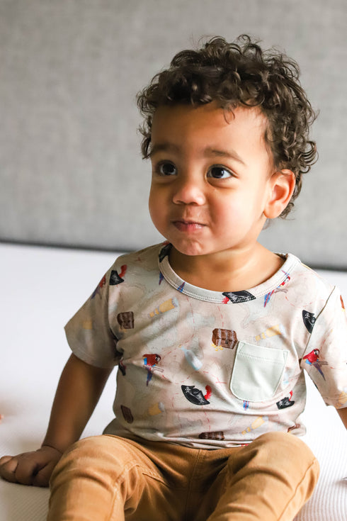 parrot-bay-dream-pocket-tee Dream-Big-Little-Co-pajama-baby-blanket