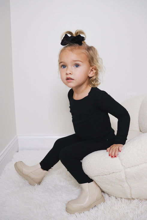 black-rib-dream-set Dream-Big-Little-Co-pajama-baby-blanket