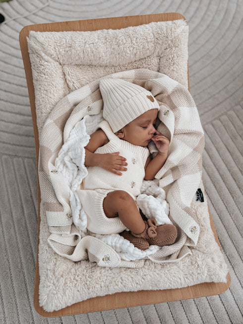 busy-bee-gingham-baby-blanket Luna and Luca - Sophia's Style-6